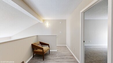The Vale Apartments and Townhomes in Cordova, TN - Building Photo - Building Photo