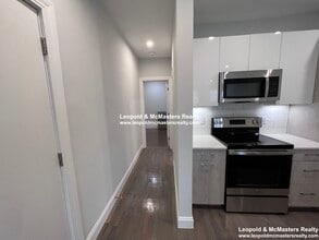 52 Queensberry St, Unit 7 in Boston, MA - Building Photo - Building Photo