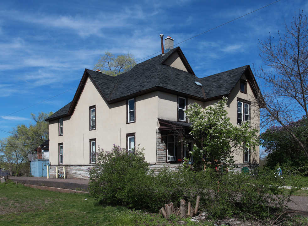 324 N Dewey St in Eau Claire, WI - Building Photo