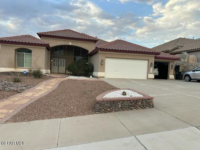 property at 513 Phil Hansen Dr