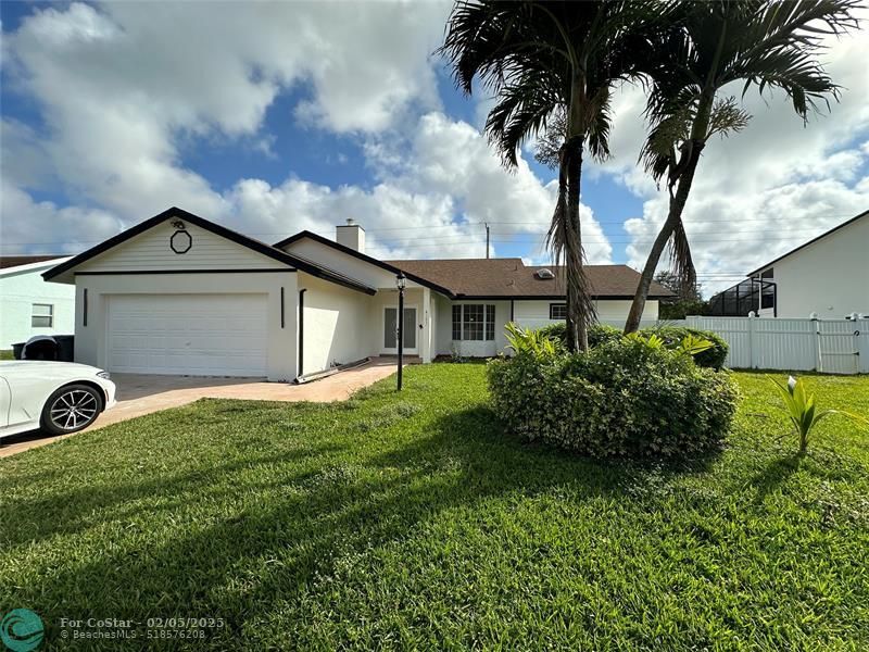 4101 Alpinia Ct S in Boynton Beach, FL - Foto de edificio