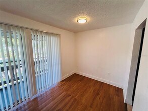 4763 S Texas Ave in Orlando, FL - Building Photo - Building Photo