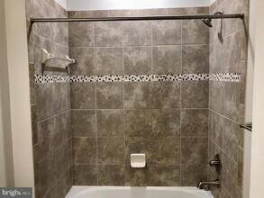 10735 Hinton Wy in Manassas, VA - Building Photo - Building Photo