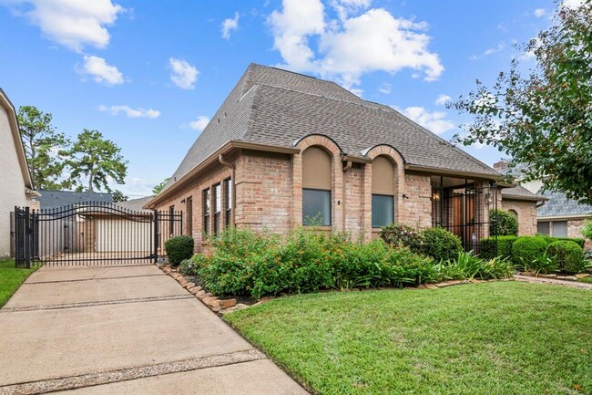 16218 Kempton Park Dr in Spring, TX - Building Photo - Building Photo