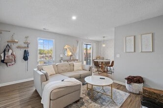 5841 Brentwood Trce, Unit 5841 in Brentwood, TN - Foto de edificio - Building Photo