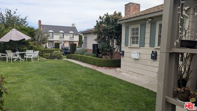 1259 Devon Ave in Los Angeles, CA - Foto de edificio - Building Photo