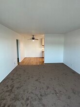 1707 Pacific Coast Hwy, Unit #320 in Hermosa Beach, CA - Building Photo - Building Photo