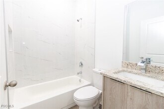 1150 Darling St E in Lehigh Acres, FL - Building Photo - Building Photo