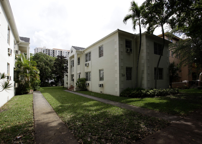 23-27 Phoenetia Ave in Coral Gables, FL - Building Photo - Building Photo