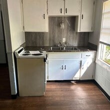 103 Gause St, Unit B in Hinesville, GA - Building Photo - Building Photo