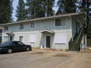 20471-20475 Quebec St in Burney, CA - Building Photo