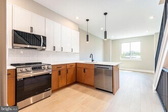 2048 N 3rd St in Philadelphia, PA - Building Photo - Building Photo