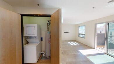 524 Central Ave SE in Albuquerque, NM - Building Photo - Building Photo