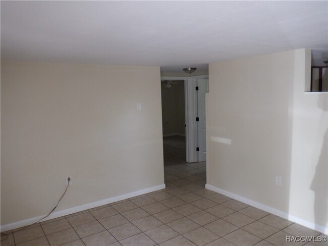 2 Esskay St in Beverly Hills, FL - Building Photo - Building Photo