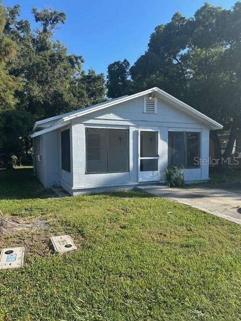 property at 1010 Rosery Rd NW