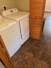 11 Lake St, Unit 11 in Concord, NH - Foto de edificio - Building Photo