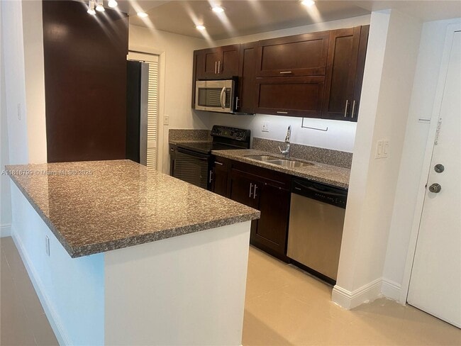 property at 100 Lakeview Dr