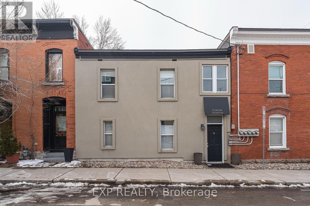 64-64 St Andrew St in Ottawa, ON - Building Photo
