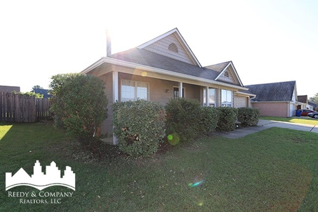 6318 Magnolia Lakes Dr in Olive Branch, MS - Building Photo - Building Photo