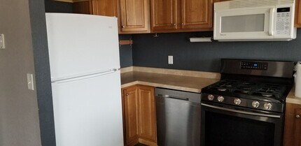 6101 Mid-Valley Ln NW in Bemidji, MN - Building Photo - Building Photo