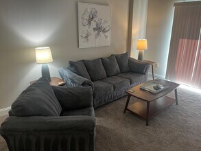 3920 Sharon Rd in Charlotte, NC - Foto de edificio - Building Photo