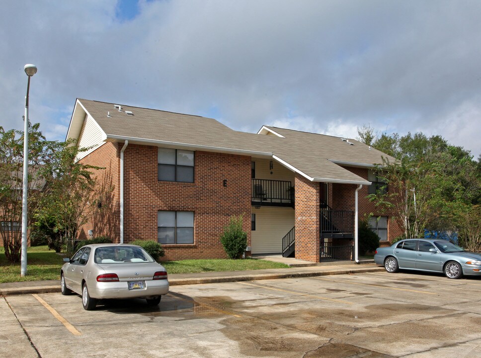 Escatawpa Meadows Apartments in Moss Point, MS - Foto de edificio