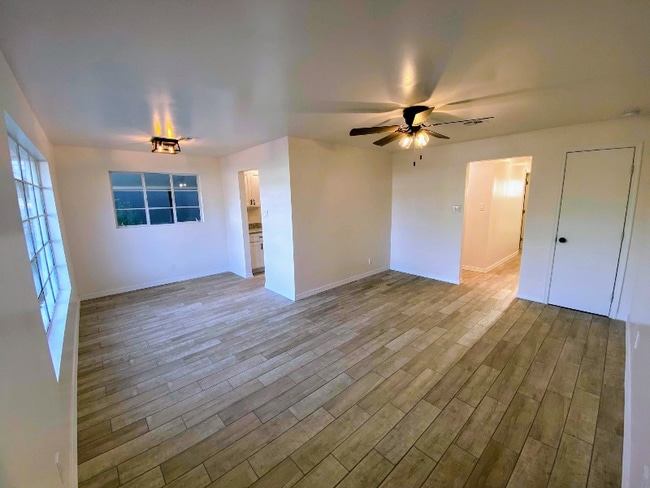 242 S Olive in Mesa, AZ - Building Photo - Building Photo
