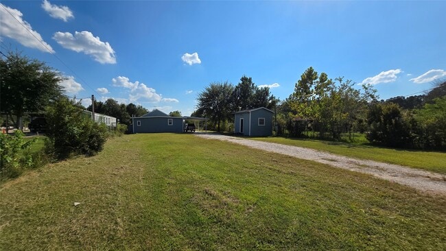 property at 2717 County Rd 3479B
