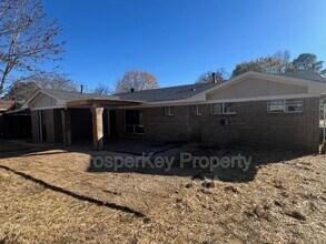 2745 N Wallace Dr in Montgomery, AL - Building Photo - Building Photo