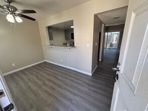 13864 Lear Blvd in Reno, NV - Building Photo - Building Photo