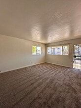 612-30 Chamberlain Ave in El Cajon, CA - Building Photo - Building Photo