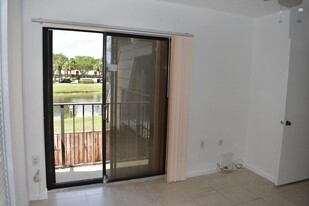 5020 50th Way in West Palm Beach, FL - Building Photo - Building Photo