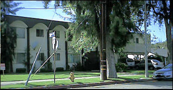 Baird Apartments in Reseda, CA - Building Photo - Building Photo