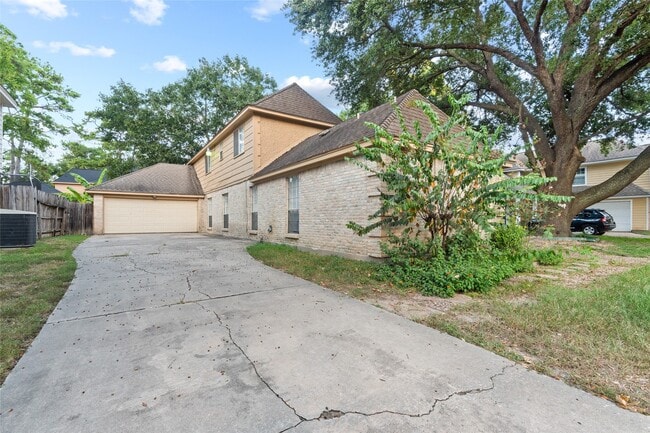 property at 14714 Ridgechase Ln