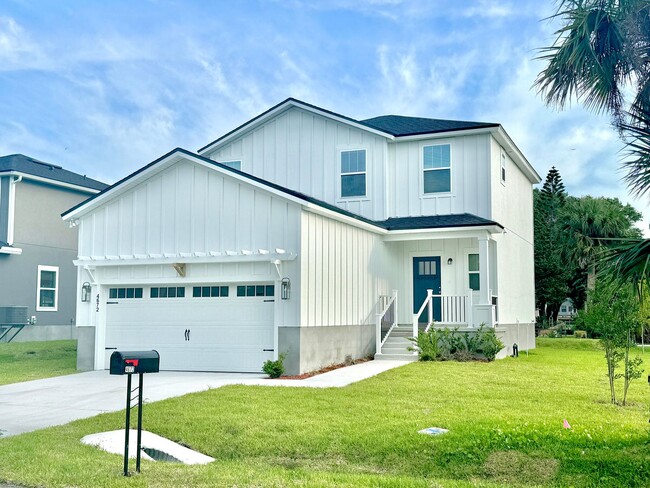 property at 4672 Ribault Park St
