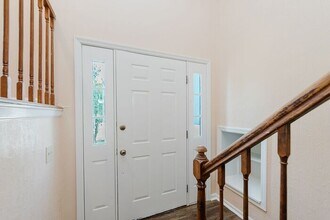5951 Staffordshire Cir in Indianapolis, IN - Building Photo - Building Photo