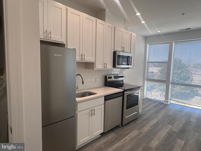 818 Bladensburg Rd NE