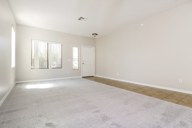 24828 W Rosita Ave in Buckeye, AZ - Building Photo - Building Photo