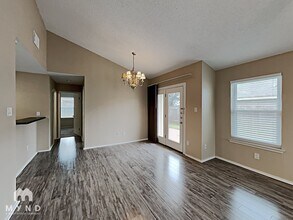 12331 Tomanet Trail in Austin, TX - Building Photo - Building Photo