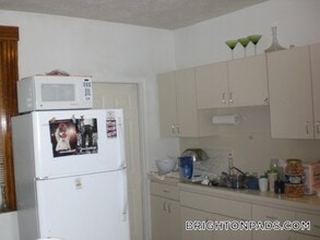53 Brackett St in Boston, MA - Building Photo - Building Photo