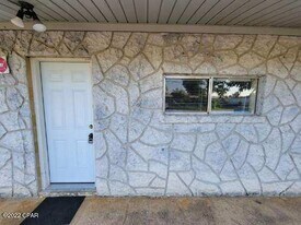 2314 E 16th Ct in Panama City, FL - Building Photo