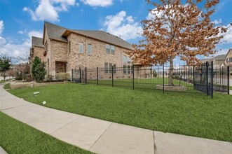 3090 Ivy Hill Ln in Irving, TX - Building Photo - Building Photo