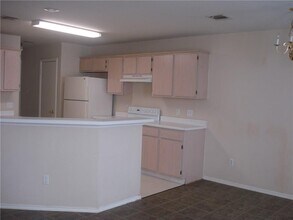 9629 Sugar Hill Dr in Austin, TX - Foto de edificio - Building Photo