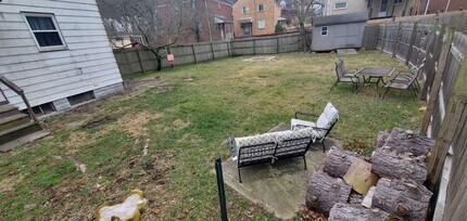 9-11 Jones St in Pittsburgh, PA - Building Photo - Building Photo