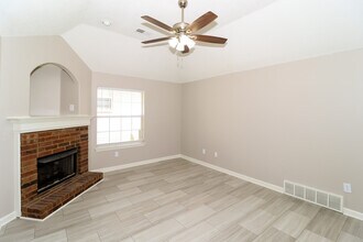 1413 Marhill Cove in Cordova, TN - Building Photo - Building Photo