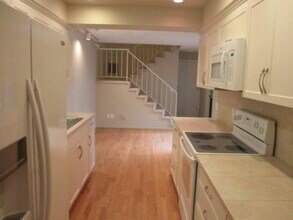 129 140th Pl NE in Bellevue, WA - Building Photo - Building Photo
