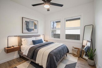 8748.5 Belford Ave in Los Angeles, CA - Building Photo - Building Photo