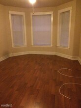 6211 S Rockwell St in Chicago, IL - Building Photo - Building Photo