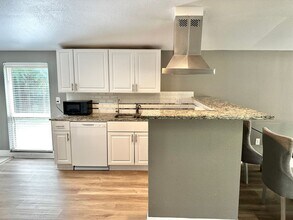 1716 W Mayfield Rd in Arlington, TX - Building Photo - Building Photo