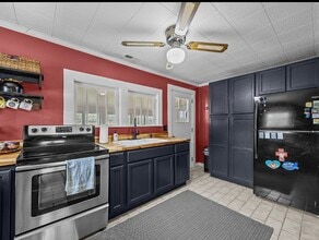 1305 Halltown Rd in Spruce Pine, NC - Building Photo - Building Photo
